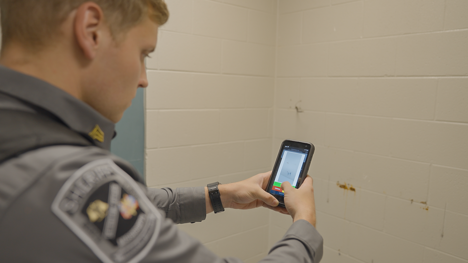 capturing digital evidence with Mobile Command XR