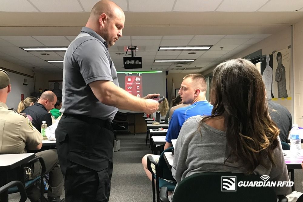 inmate-tracking-device-on-site-training-classes-1