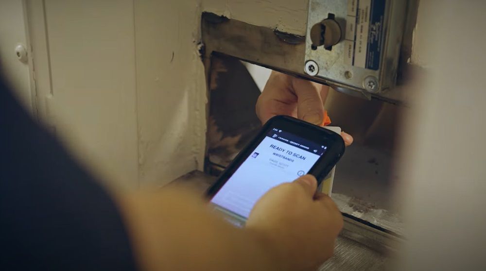 Mobile Inmate Tracking Technology in Corrections