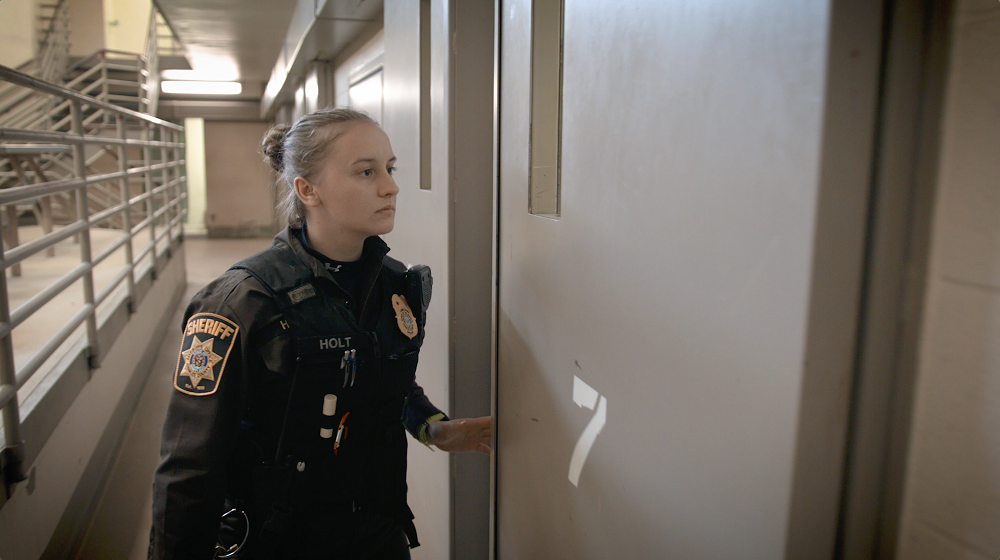 security-round-female-co
